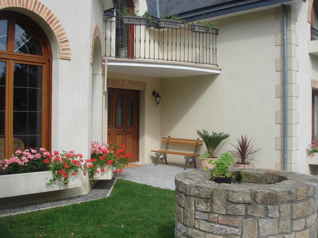 Le Petit Etang Bed & Breakfast La Trinite-Surzur Exterior photo